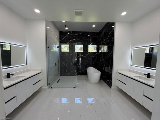 1207 Magnolia AVE, Lehigh Acres, FL 33972