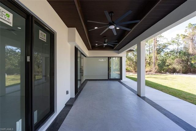 1207 Magnolia AVE, Lehigh Acres, FL 33972