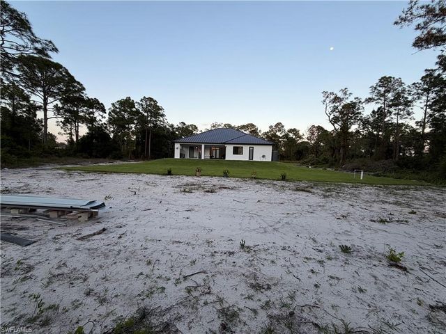 1207 Magnolia AVE, Lehigh Acres, FL 33972