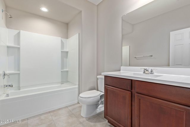 8804 W MARSHALL Avenue, Glendale, AZ 85305