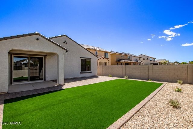 8804 W MARSHALL Avenue, Glendale, AZ 85305