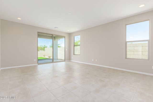 8804 W MARSHALL Avenue, Glendale, AZ 85305