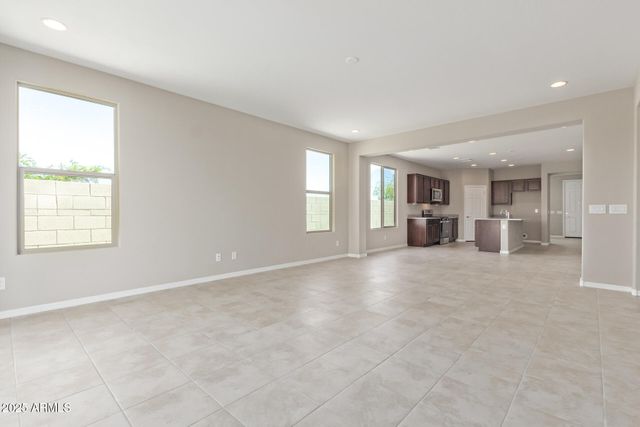 8804 W MARSHALL Avenue, Glendale, AZ 85305