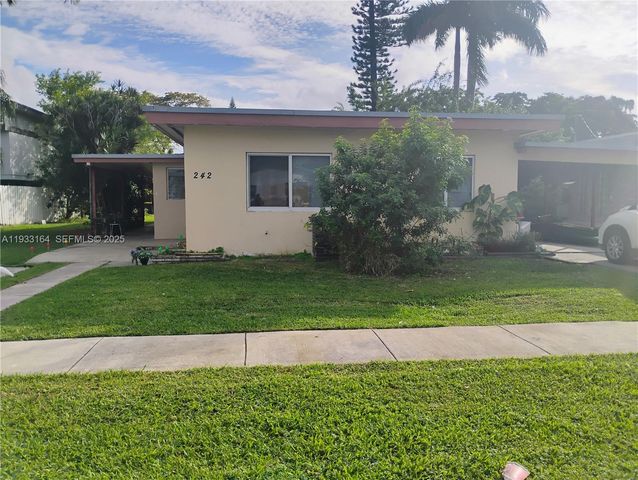 242 SE Park St 2, Dania Beach, FL 33004
