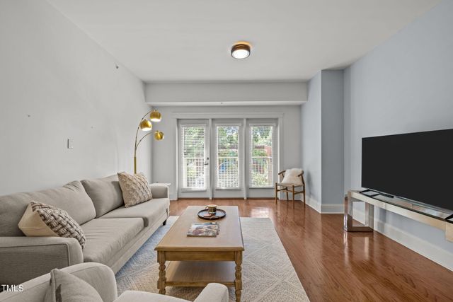 222 Glenwood Avenue 313, Raleigh, NC 27603