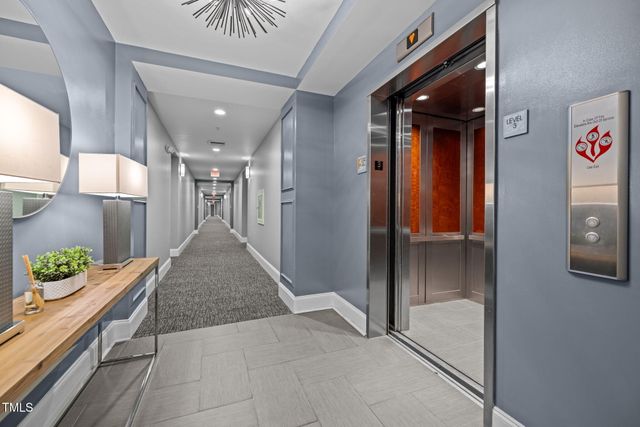 222 Glenwood Avenue 313, Raleigh, NC 27603