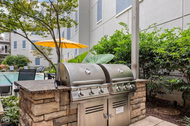 222 Glenwood Avenue 313, Raleigh, NC 27603