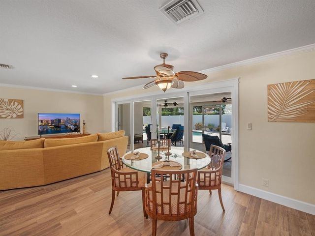 2250 NE 35th Street, Lighthouse Point, FL 33064