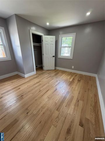 910 Roanoke Avenue, Hillside, NJ 07205