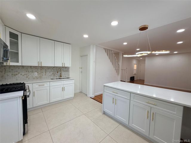 16414 81st Avenue, Fresh Meadows, NY 11432