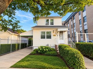 16414 81st Avenue, Fresh Meadows, NY 11432