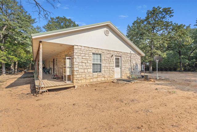 488 County Road 217, Collinsville, TX 76233