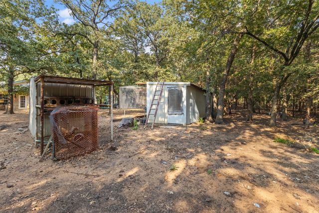 488 County Road 217, Collinsville, TX 76233