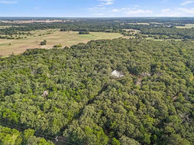 488 County Road 217, Collinsville, TX 76233