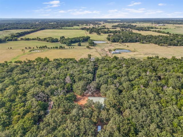 488 County Road 217, Collinsville, TX 76233