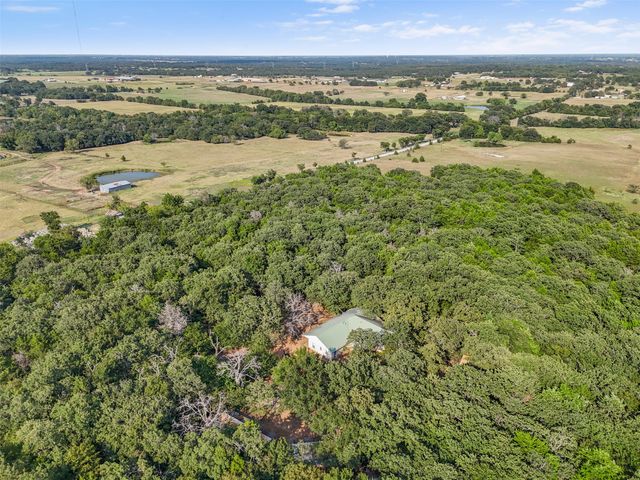 488 County Road 217, Collinsville, TX 76233