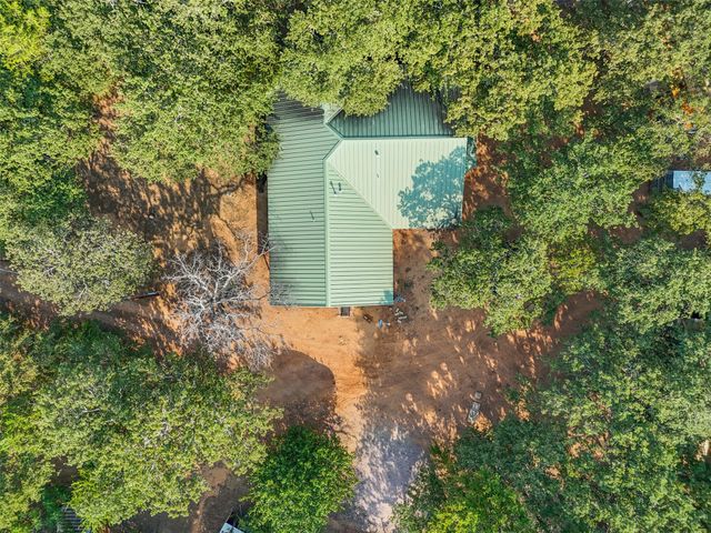 488 County Road 217, Collinsville, TX 76233