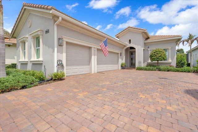 23009 SW Accesi Way, Port St. Lucie, FL 34986