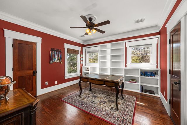 523 Highland Street, Houston, TX 77009