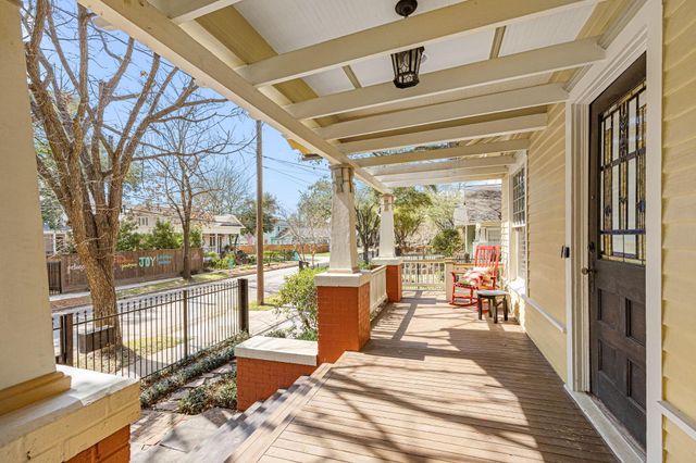 523 Highland Street, Houston, TX 77009