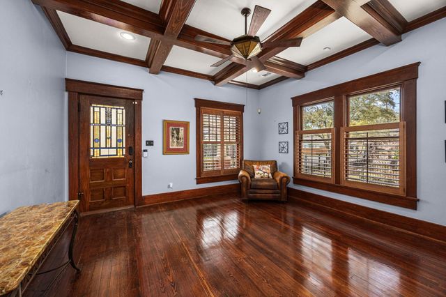 523 Highland Street, Houston, TX 77009