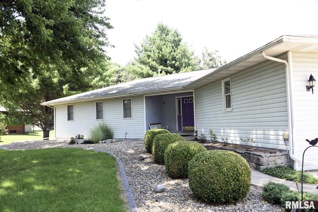 8155 Old Jacksonville Road, Pleasant Plains, IL 62677