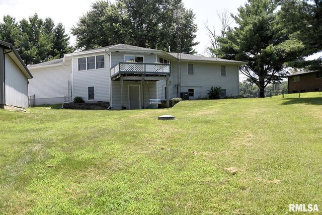 8155 Old Jacksonville Road, Pleasant Plains, IL 62677