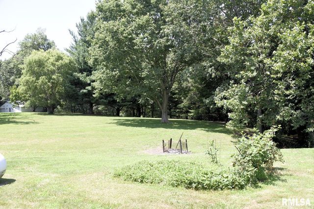 8155 Old Jacksonville Road, Pleasant Plains, IL 62677