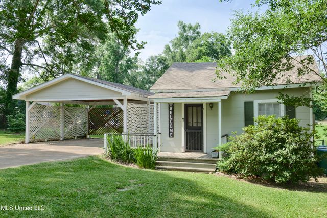 392 Ashburn Street, Natchez, MS 39120