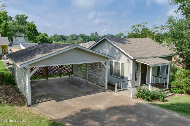 392 Ashburn Street, Natchez, MS 39120