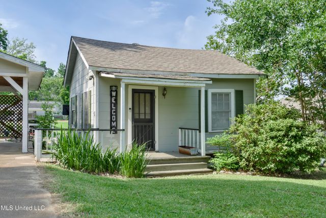 392 Ashburn Street, Natchez, MS 39120