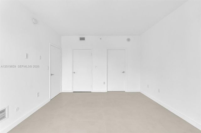 1900 N Bayshore Drive 3216, Miami, FL 33132