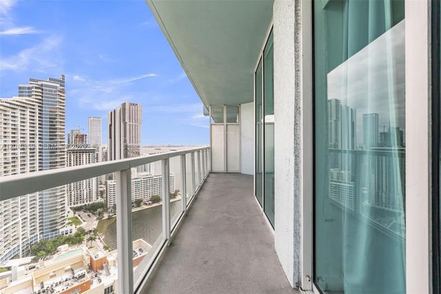 1900 N Bayshore Drive 3216, Miami, FL 33132