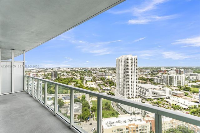 1900 N Bayshore Drive 3216, Miami, FL 33132