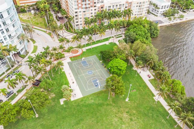1900 N Bayshore Drive 3216, Miami, FL 33132