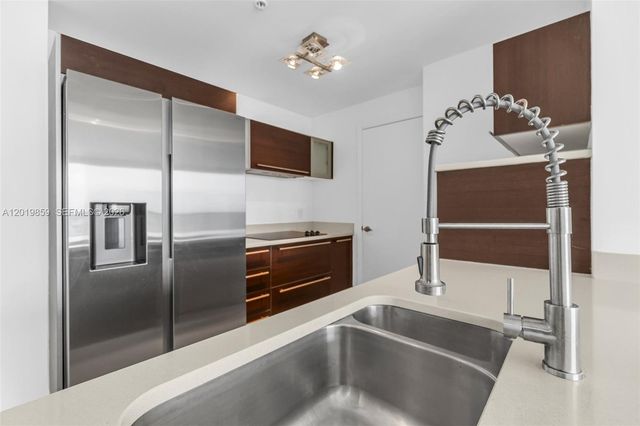 1900 N Bayshore Drive 3216, Miami, FL 33132