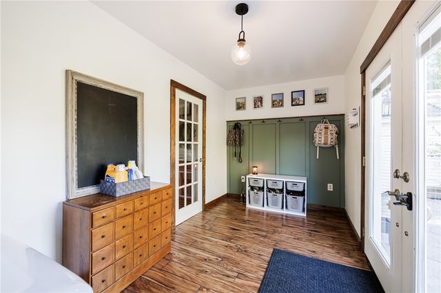 1876 Waterport Road, Carlton, NY 14571