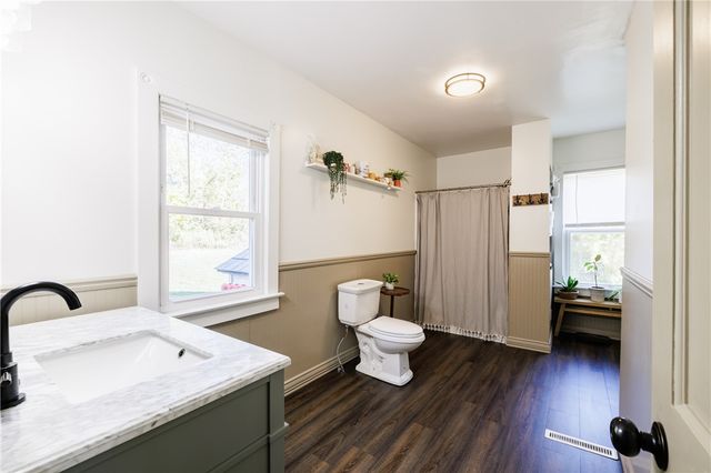 1876 Waterport Road, Carlton, NY 14571