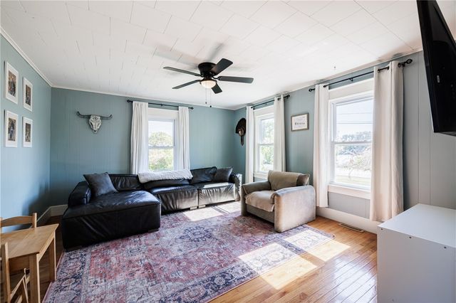 1876 Waterport Road, Carlton, NY 14571