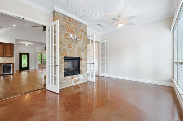 1560 Karen Drive, Argyle, TX 76226