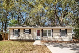 2295 Nannas Loop, Tallahassee, FL 32303