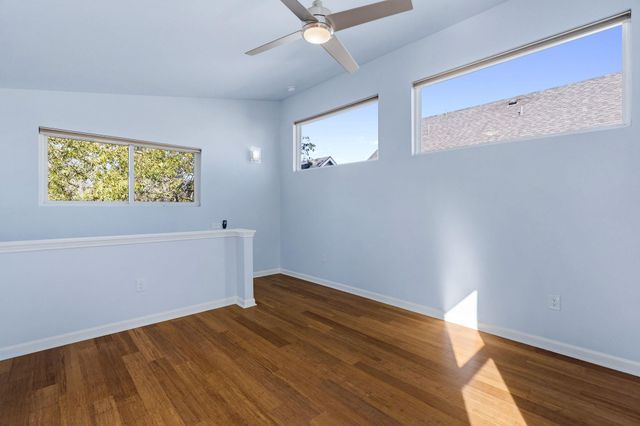 1309 Singleton Ave 2, Austin, TX 78702