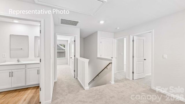 1437 7th Street Drive NE, Hickory, NC 28601