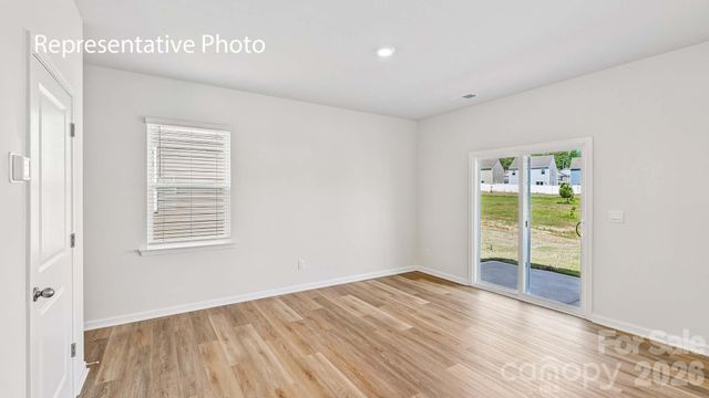 1437 7th Street Drive NE, Hickory, NC 28601