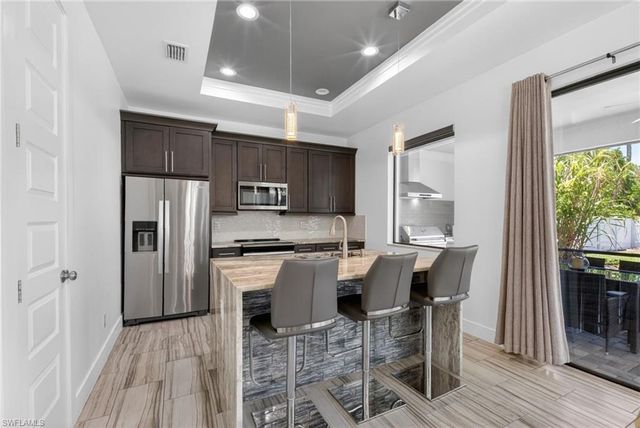 4634 Catalina LN, Bonita Springs, FL 34134