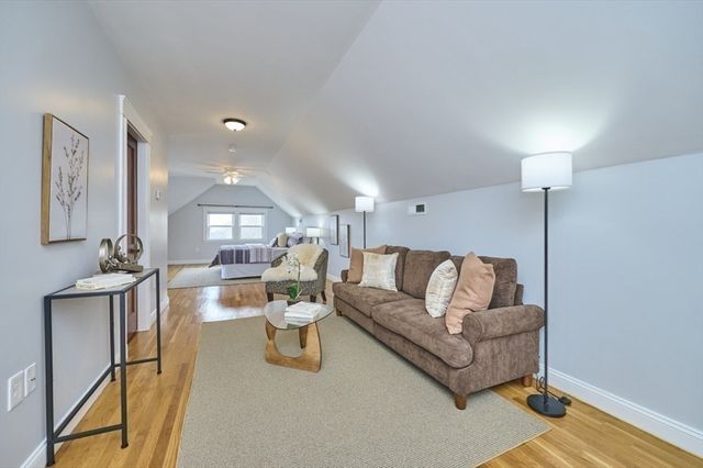 27 Homer Cir 27, Medford, MA 02155