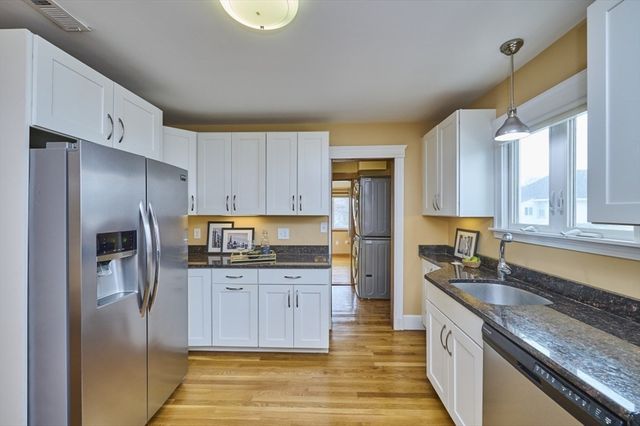 27 Homer Cir 27, Medford, MA 02155