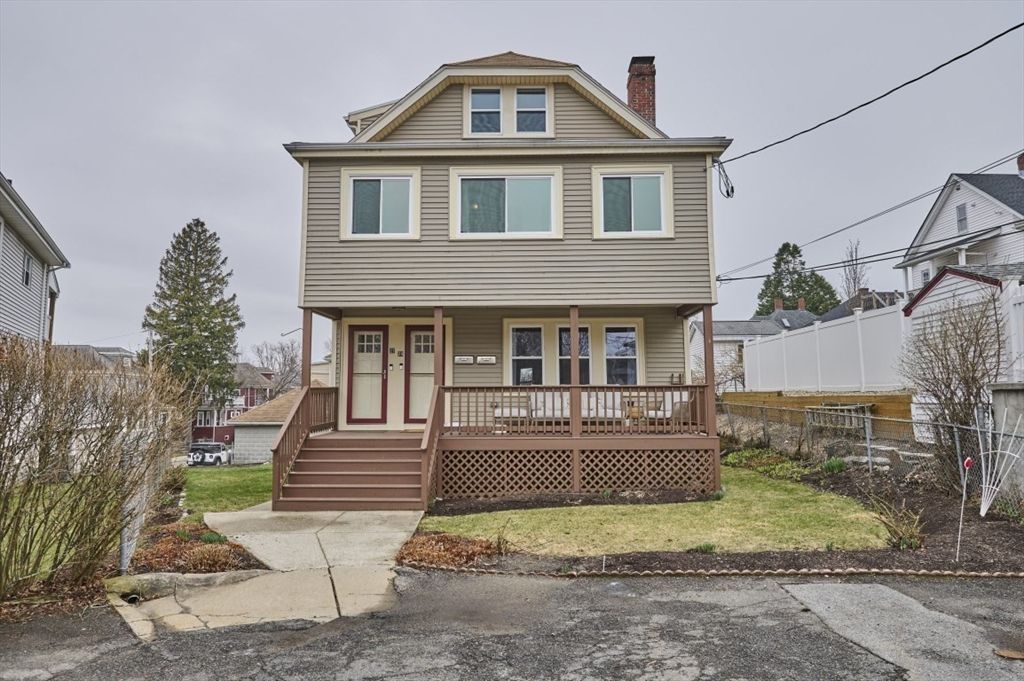 27 Homer Cir 27, Medford, MA 02155