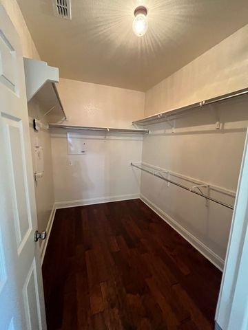 1145 Valley Vista Drive, Irving, TX 75063