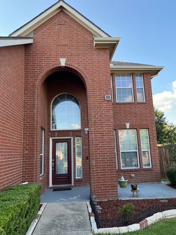 1145 Valley Vista Drive, Irving, TX 75063